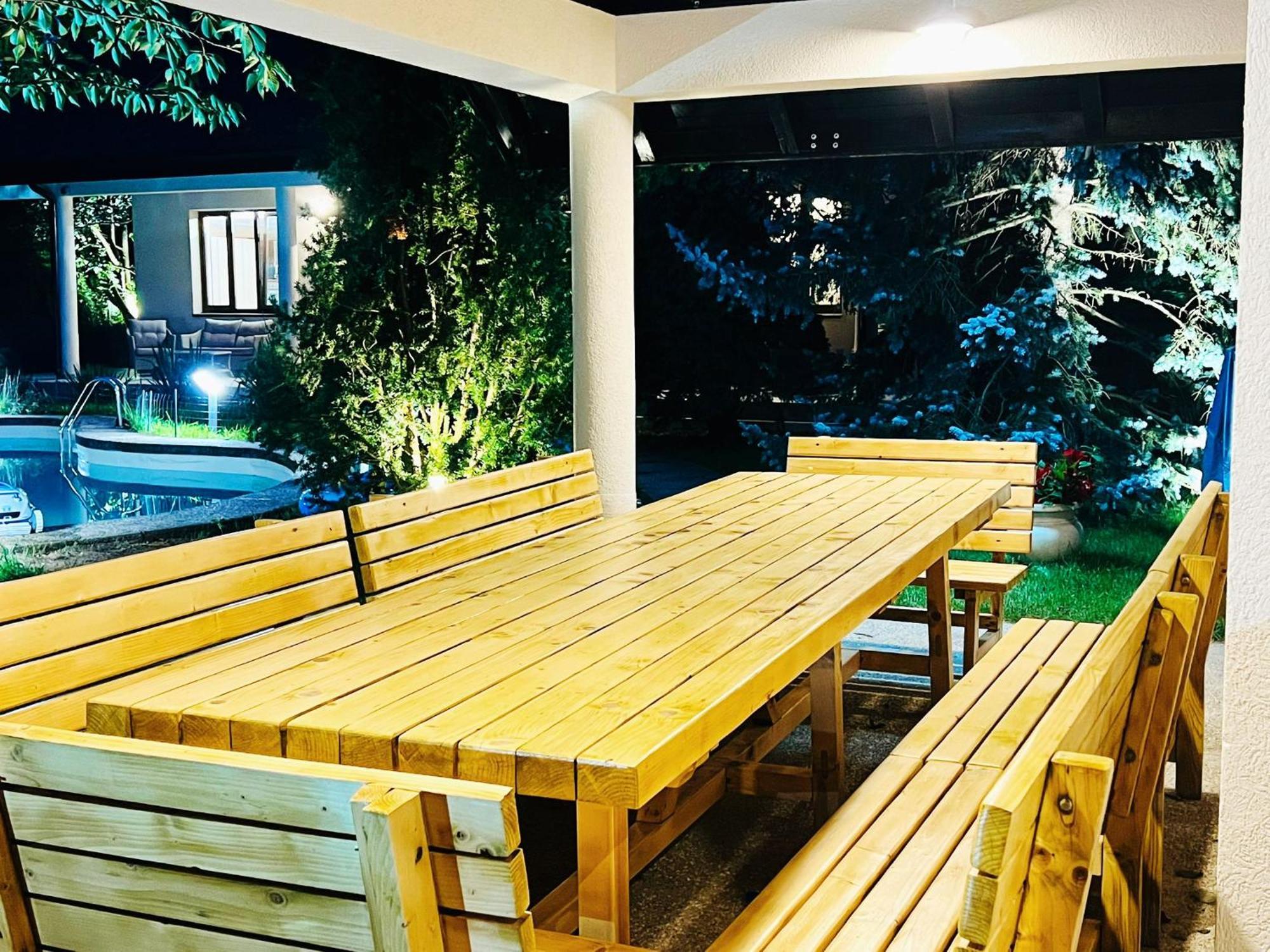 فيلا Evie'S Tree House Dragomirna المظهر الخارجي الصورة