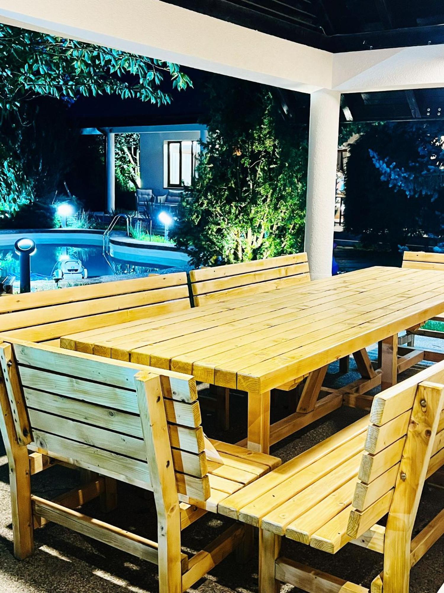 فيلا Evie'S Tree House Dragomirna المظهر الخارجي الصورة