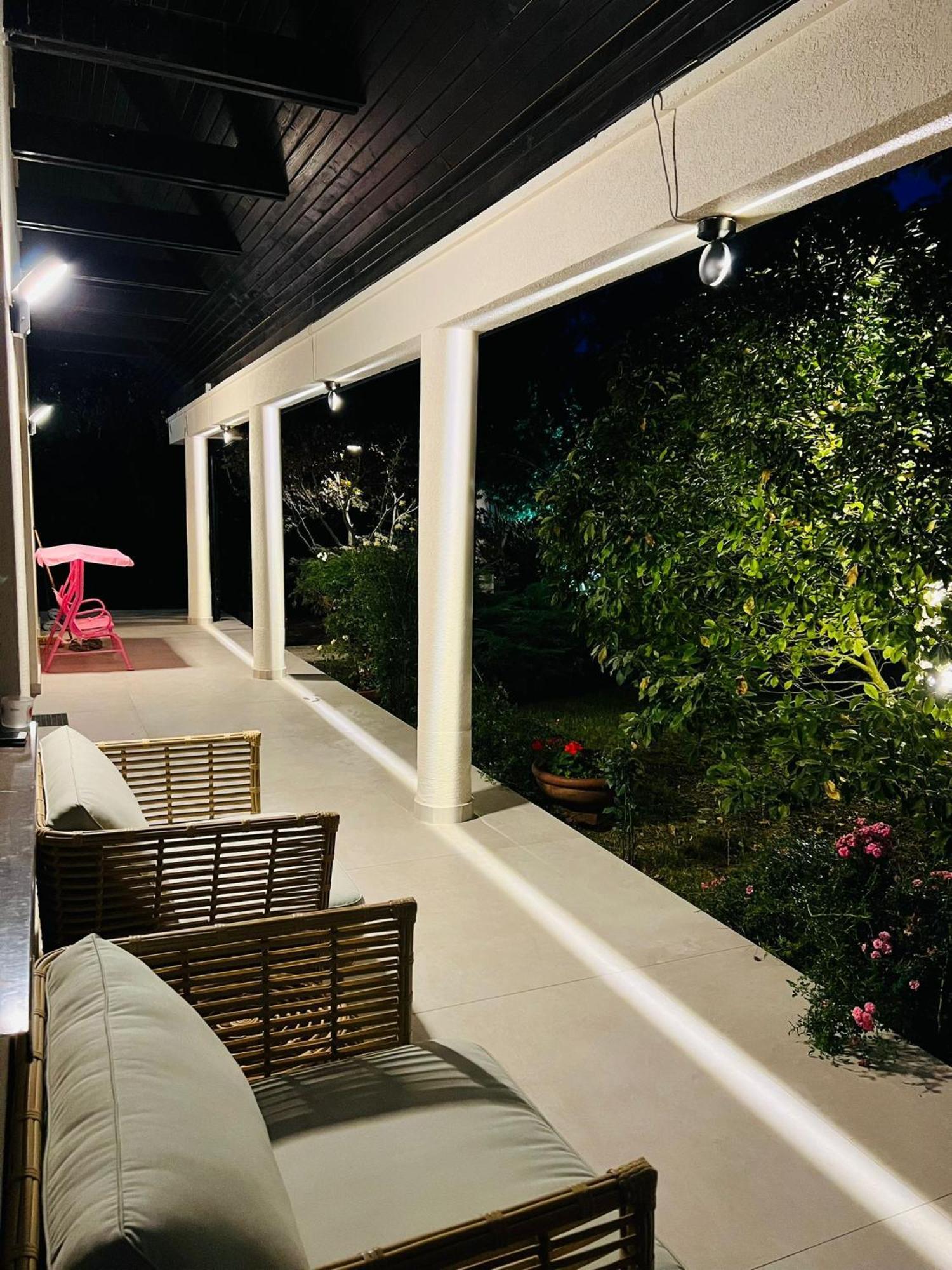 فيلا Evie'S Tree House Dragomirna المظهر الخارجي الصورة