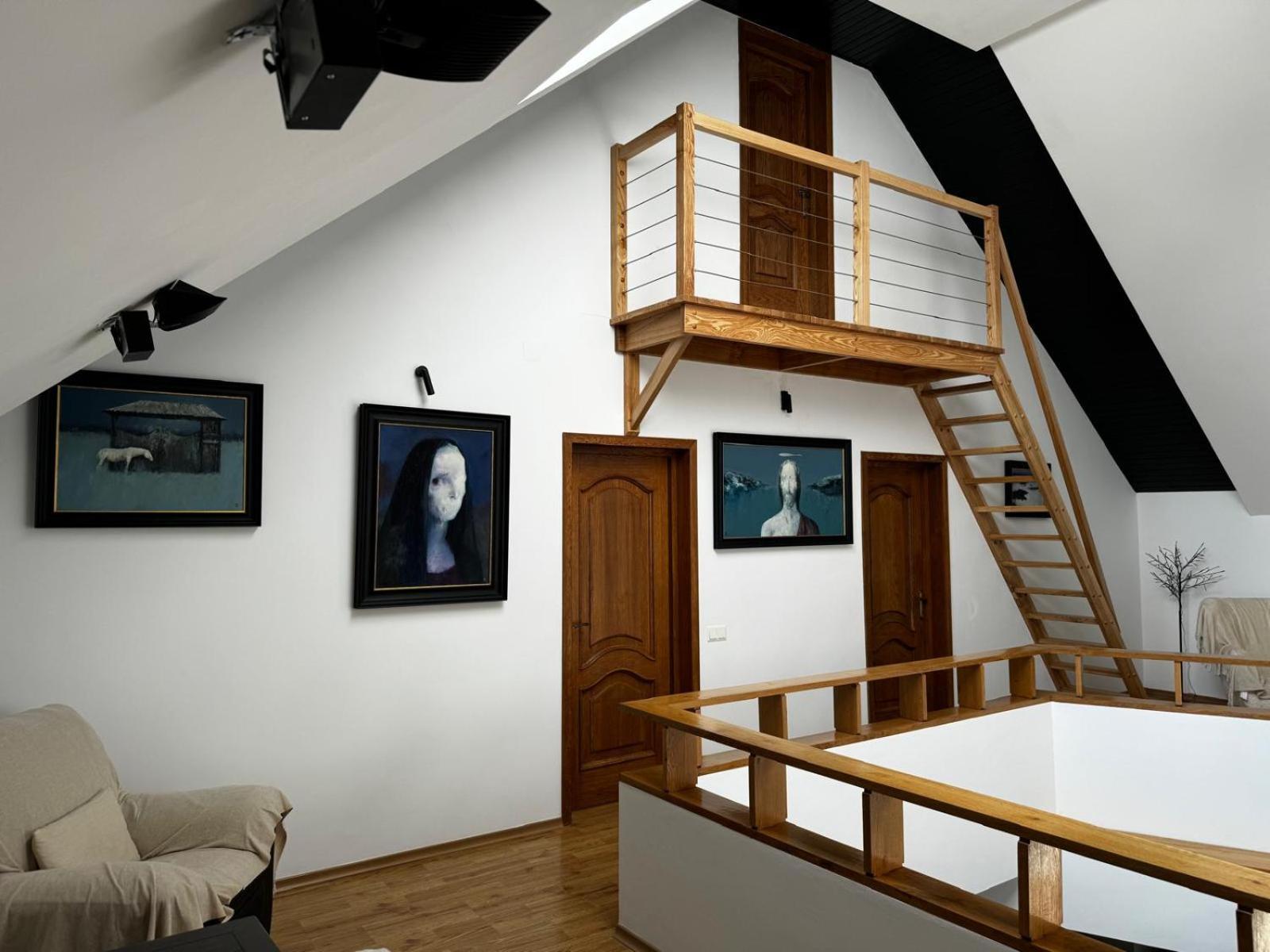 فيلا Evie'S Tree House Dragomirna المظهر الخارجي الصورة